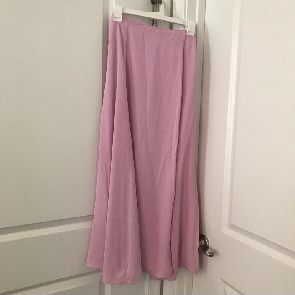 A&F pink maxi skirt 💞